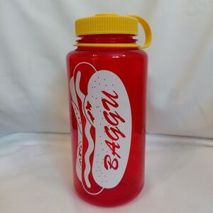 Baggu LIMITED EDITION Chicago Dog Water Bottle
